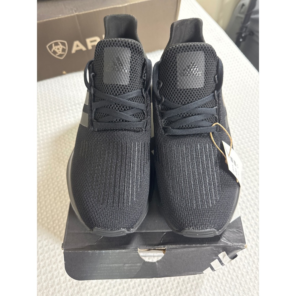 Adidas Sneakers Womens 9 Swift Run 1.0 Core Black NIB IE7477